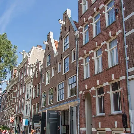 Lejlighed New Cool Apt In The City Centre